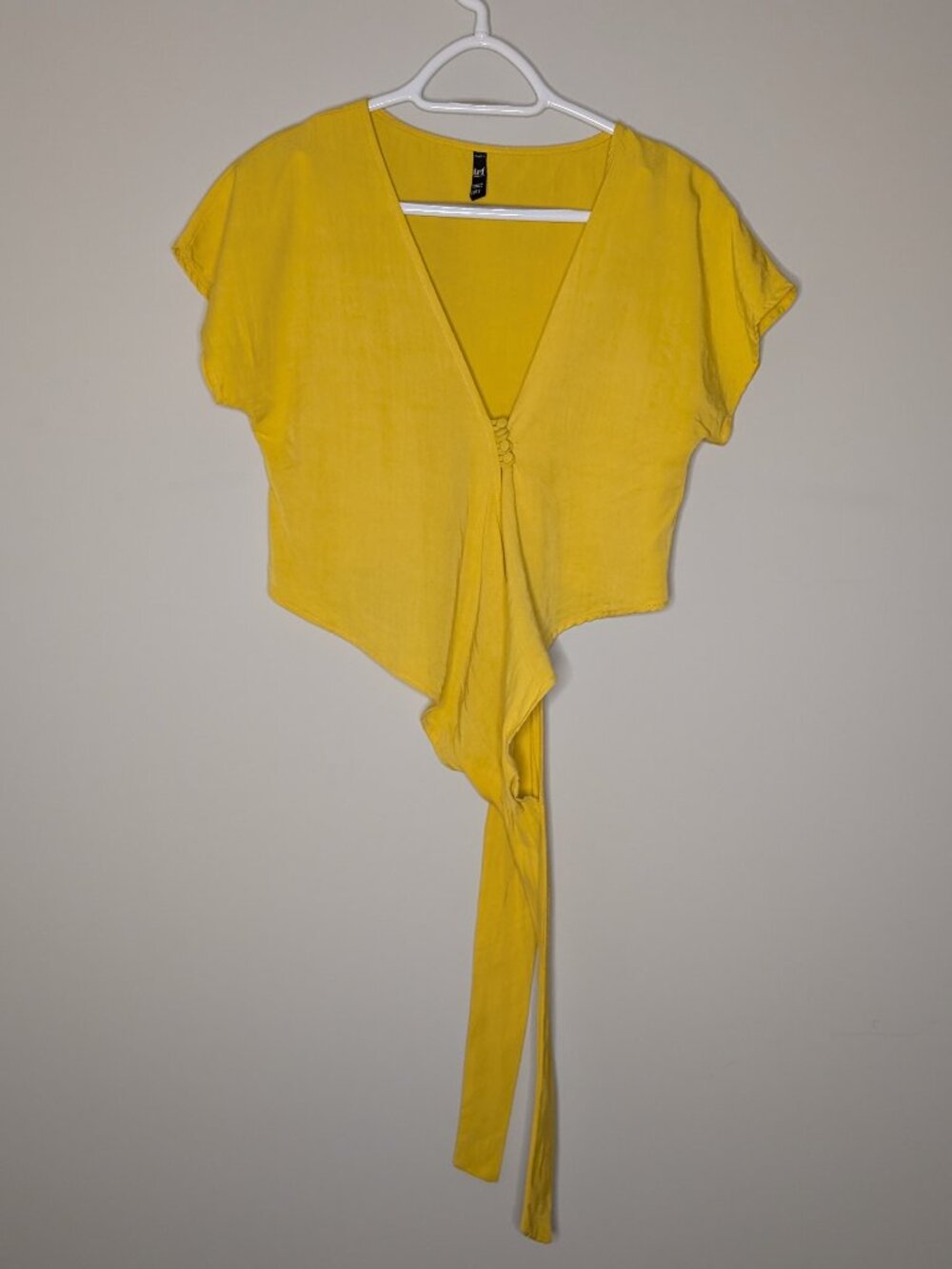 Zara Yellow Crossover Front Tie Top Size S